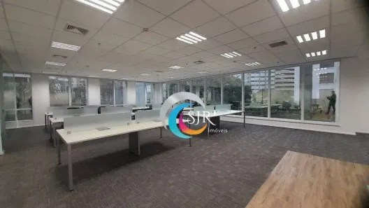 Conjunto Comercial / Sala para alugar, 258m² no Vila Olímpia, São Paulo
