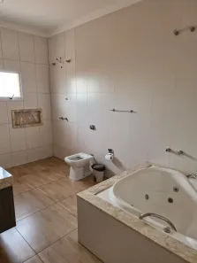 Casa de Condomínio com 2 Quartos à venda, 197m² no Residencial Lagos D'Icaraí, Salto