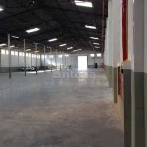 Galpão / Depósito / Armazém à venda, 4000m² no Boneca do Iguaçu, São José dos Pinhais