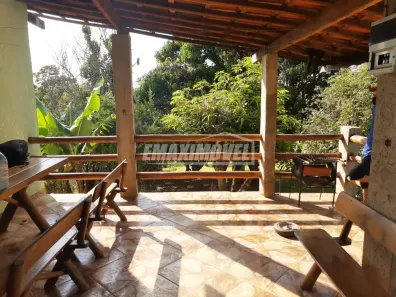 Fazenda / Sítio / Chácara com 2 Quartos à venda, 2600m² no Jundiaquara, Araçoiaba da Serra