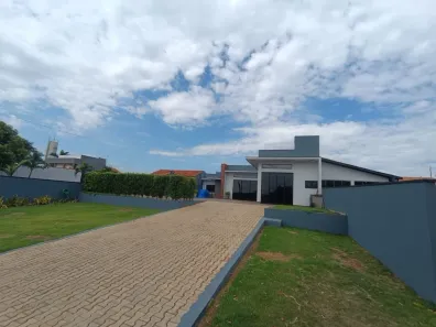 Casa de Condomínio com 3 Quartos à venda, 180m² no , Santo Inácio