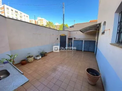 Casa com 3 Quartos para alugar, 251m² no Jardim Elite, Piracicaba