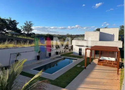 Casa de Condomínio com 5 Quartos à venda, 354m² no , Hidrolândia