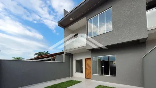 Sobrado com 3 Quartos à venda, 131m² no Itapema do Norte, Itapoá