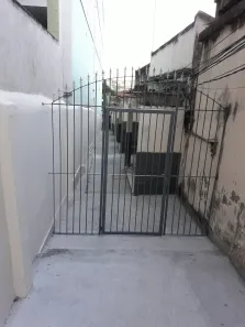 Casa de Vila com 1 Quarto para alugar, 35m² no Centro, Nilópolis