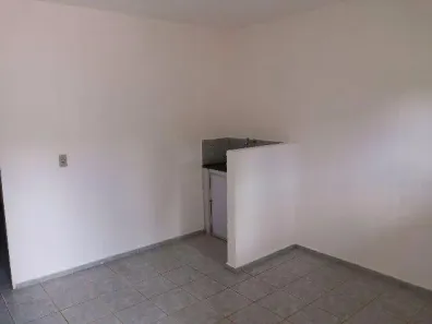 Kitnet com 1 Quarto para alugar, 35m² no Planalto, Natal