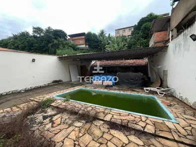 Galpão / Depósito / Armazém à venda, 358m² no Vila Mury, Volta Redonda