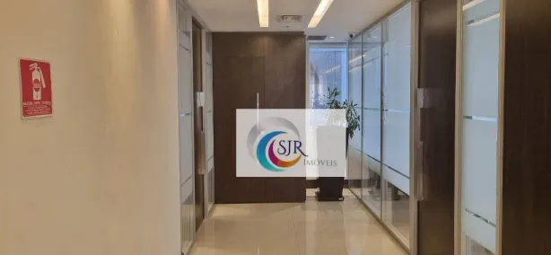 Conjunto Comercial / Sala para alugar, 136m² no Itaim Bibi, São Paulo
