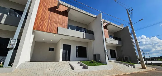 Sobrado com 3 Quartos à venda, 144m² no Jardim Carlito Rudek, Contenda
