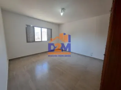 Sobrado com 3 Quartos à venda, 180m² no Vila Osasco, Osasco
