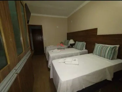 Flat com 5 Quartos à venda, 584m² no Mercês, Uberaba
