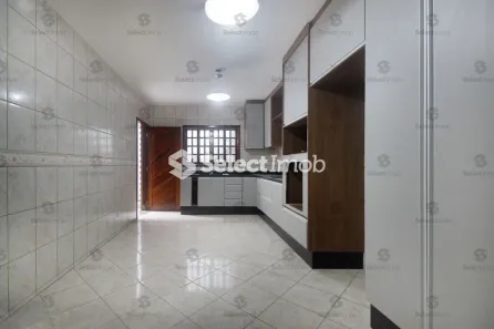 Sobrado com 3 Quartos para alugar, 255m² no Jardim Primavera, Mauá