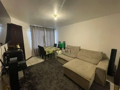 Casa de Condomínio com 3 Quartos para alugar, 61m² no Campo Pequeno, Colombo