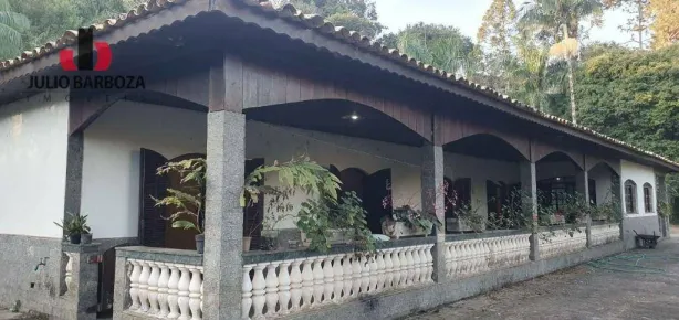 Fazenda / Sítio / Chácara com 4 Quartos à venda, 7000m² no Chácaras Copaco, Arujá