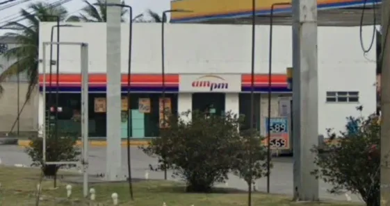 Loja / Salão / Ponto Comercial para alugar, 70m² no Brisa Mar, Itaguaí