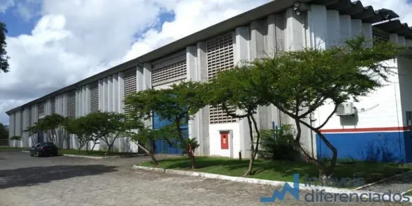 Galpão / Depósito / Armazém à venda, 11000m² no , Simões Filho