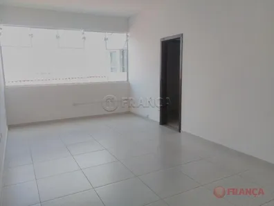 Conjunto Comercial / Sala para alugar, 64m² no Centro, Jacareí