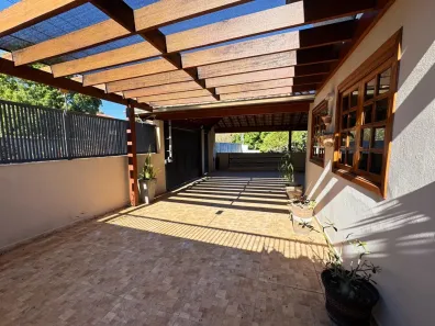 Casa com 3 Quartos à venda, 242m² no Centro, Águas de São Pedro