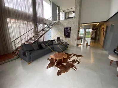 Casa de Condomínio com 3 Quartos para venda ou aluguel, 300m² no Parque Rodoviário, Campos dos Goytacazes