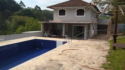 Fazenda / Sítio / Chácara com 4 Quartos à venda, 800m² no Ipiabas, Barra do Piraí
