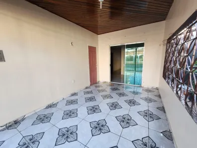 Casa com 3 Quartos para alugar, 90m² no Caranazal, Santarém