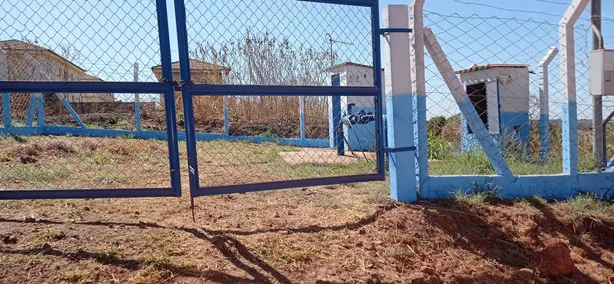 Fazenda / Sítio / Chácara com 4 Quartos à venda, 21000m² no Parque da Barragem Setor 13, Águas Lindas de Goiás