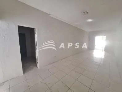 Prédio Inteiro com 2 Quartos para alugar, 199m² no Joaquim Távora, Fortaleza