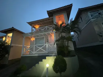 Casa com 3 Quartos para alugar, 130m² no Loteamento Triangulo de Buzios, Armação dos Búzios