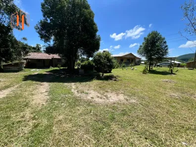 Fazenda / Sítio / Chácara à venda, 26000m² no , Tijucas do Sul
