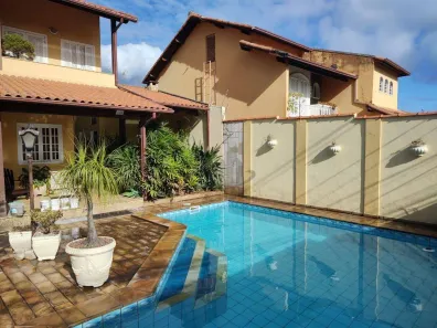 Casa de Condomínio com 4 Quartos à venda, 328m² no Jardim Amália, Volta Redonda