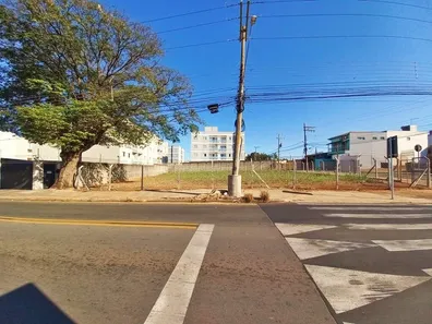 Terreno / Lote / Condomínio para alugar, 1000m² no Chácaras Antonieta, Limeira