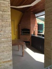 Casa com 2 Quartos para alugar, 600m² no Maria Auxiliadora, Embu das Artes