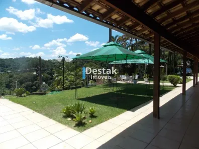 Fazenda / Sítio / Chácara com 5 Quartos à venda, 345m² no , Piraí