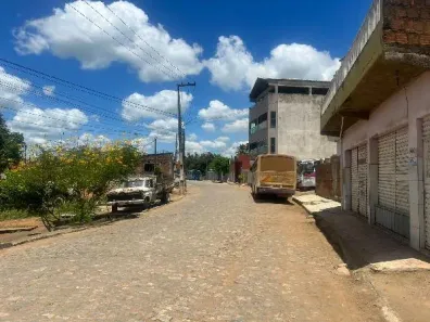 Casa com 3 Quartos à venda, 140m² no Centro, Glória do Goitá