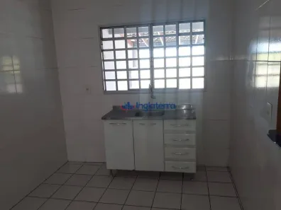 Casa com 2 Quartos para alugar, 90m² no Jardim Vale Azul, Londrina