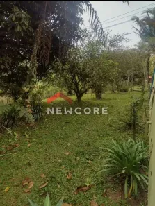 Fazenda / Sítio / Chácara com 3 Quartos à venda, 250m² no Fazenda Vitoria, São Lourenço da Serra