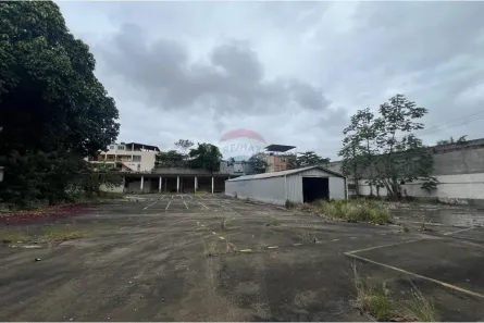Galpão / Depósito / Armazém à venda, 3084m² no Taquara, Rio de Janeiro
