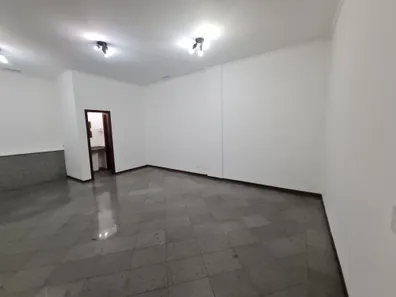 Loja / Salão / Ponto Comercial para alugar, 47m² no Juvevê, Curitiba
