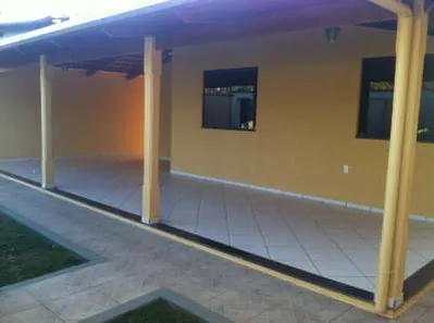 Casa com 3 Quartos à venda, 145m² no Centro, Florestal