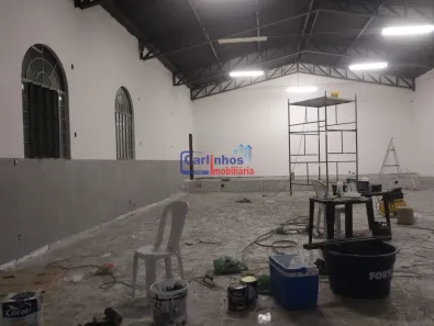 Loja / Salão / Ponto Comercial com 1 Quarto à venda, 200m² no Vargem das Flores, Betim