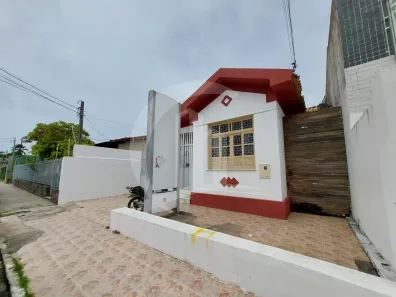 Galpão / Depósito / Armazém com 5 Quartos para alugar, 300m² no São José, Aracaju