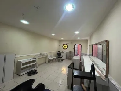 Loja / Salão / Ponto Comercial à venda, 65m² no Centro, Nilópolis