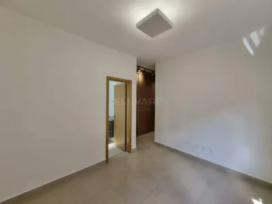 Casa de Condomínio com 3 Quartos para alugar, 156m² no , Cravinhos