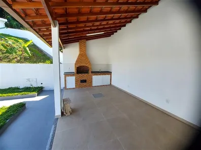 Casa de Condomínio com 3 Quartos à venda, 260m² no Centro, Guapimirim