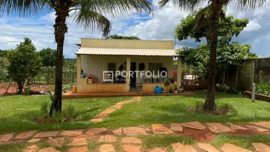 Fazenda / Sítio / Chácara com 3 Quartos à venda, 343m² no Parque São Francisco de Assis, Formosa
