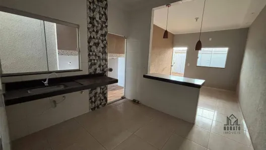 Casa com 2 Quartos para alugar, 72m² no Residencial Nova Canaã, Trindade