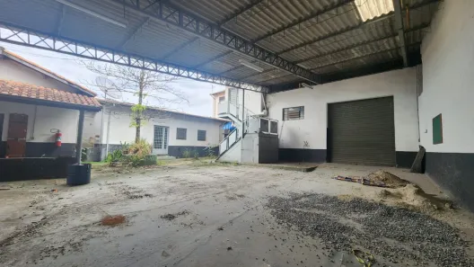 Galpão / Depósito / Armazém para alugar, 618m² no Jardim Cristina, Pindamonhangaba