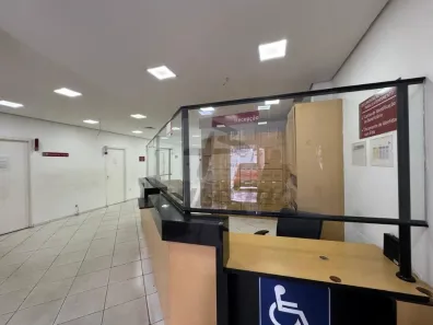 Prédio Inteiro para alugar, 574m² no Vila Bocaina, Mauá