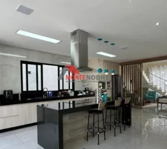 Casa de Condomínio com 3 Quartos à venda, 220m² no Alto da Boa Vista, Brasília