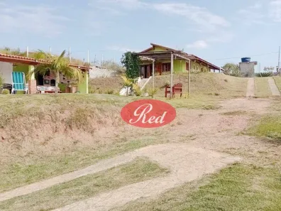 Fazenda / Sítio / Chácara com 3 Quartos à venda, 1000m² no Rio Acima, Atibaia